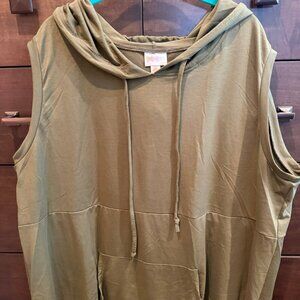 LuLaRoe ' Brittany' Sleeveless Hoodie 3X